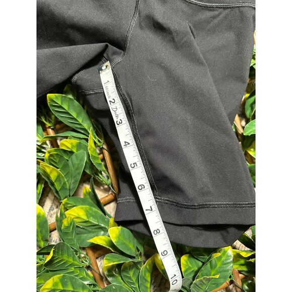 Everlane PERFORM Black Biker Shorts Size Small 8" Inseam - Picture 7 of 8